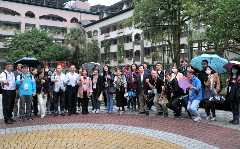 2023-11-14 Training for Core Staff of Health-Promoting Schools, Education Units and Health Units - Visit Activity at New Taipei City Xizhi Elementary School